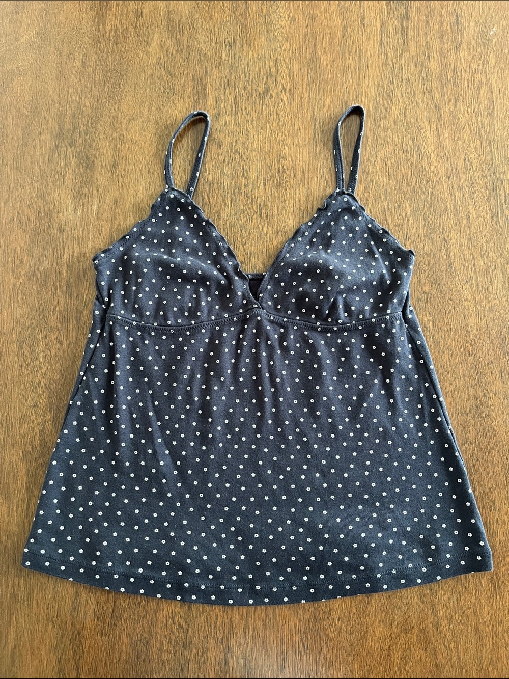 Brandy Melville Navy and White flower polka dot tank top